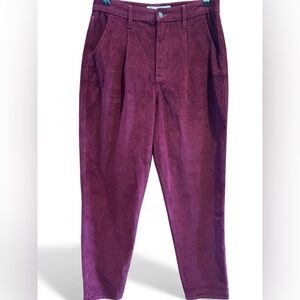 Hollister Women’s Wide Wale Corduroy Burgundy Pleated Pants Size 11/30